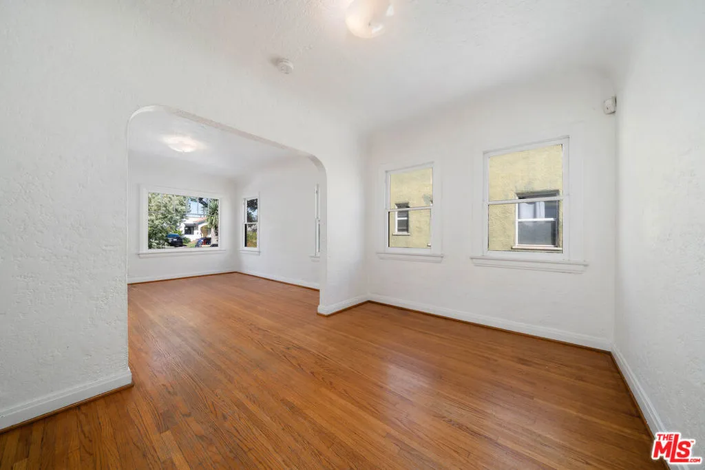 3000 Finch Street, Los Angeles, California 90039 home-pic-4